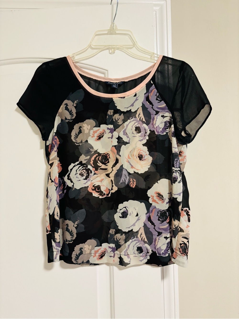 AMERICAN EAGLE OUTFITTERS, Floral Short Sleeve Top, Size XS